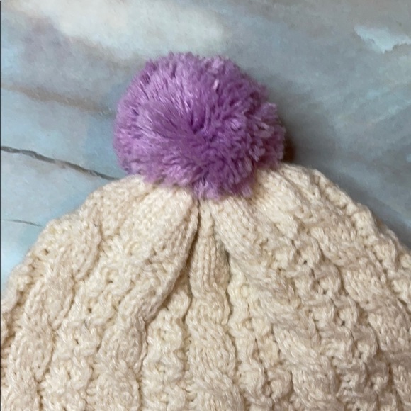 North Face NWOT Baby Knit Pom Beanie Hat - Picture 4 of 5